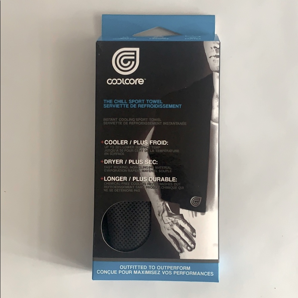 CoolCore Sports Towel - Brand new and In box